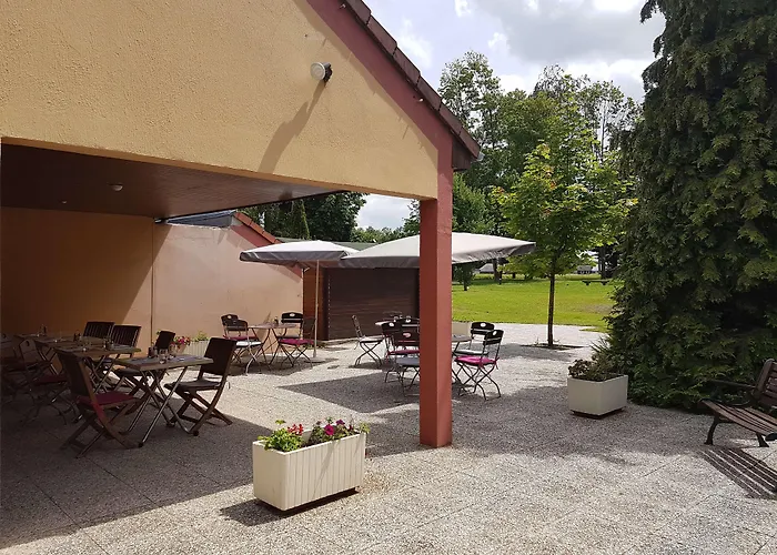 Hôtel Restaurant Campanile Maubeuge